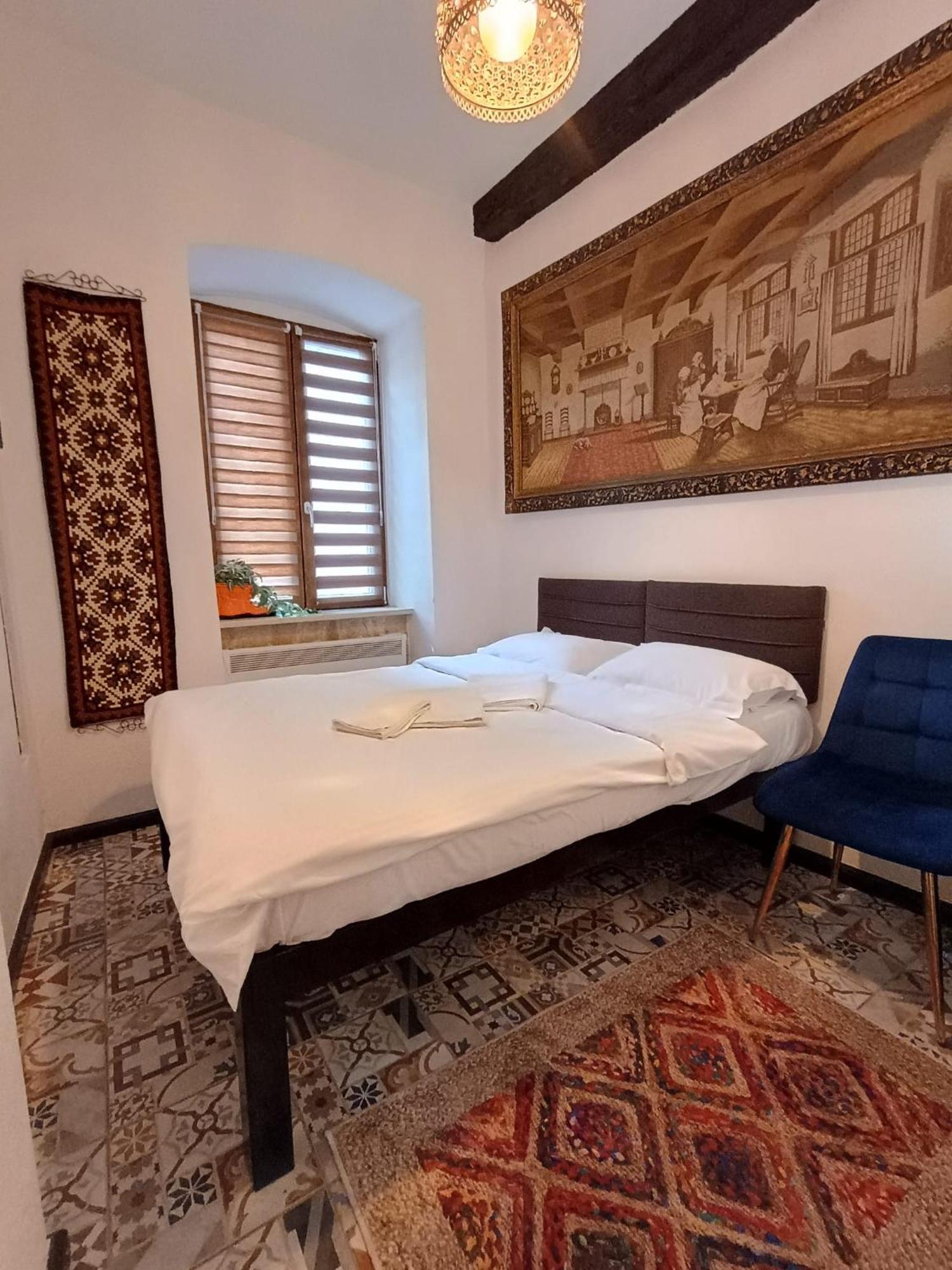 Appartement Luky 12 à Braşov Extérieur photo